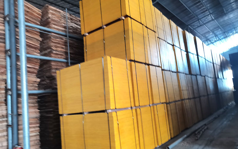 使用好材料生產的建筑模板